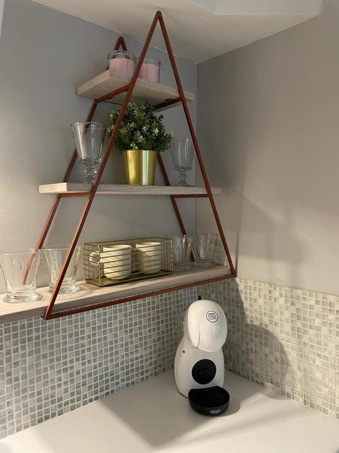 Cute Apartment For Young Travellers รีกา ภายนอก รูปภาพ
